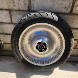 Harley-Davidson Deuce Rear Wheel