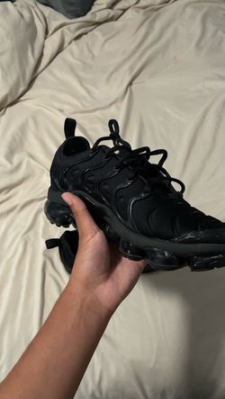 Vapor maxes, size 8, used, scraped in front a little