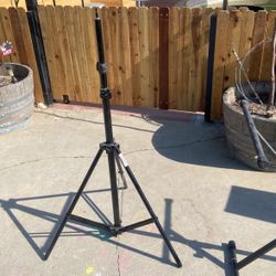 Seamble Stand