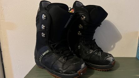 Burton Snow boots sz 9
