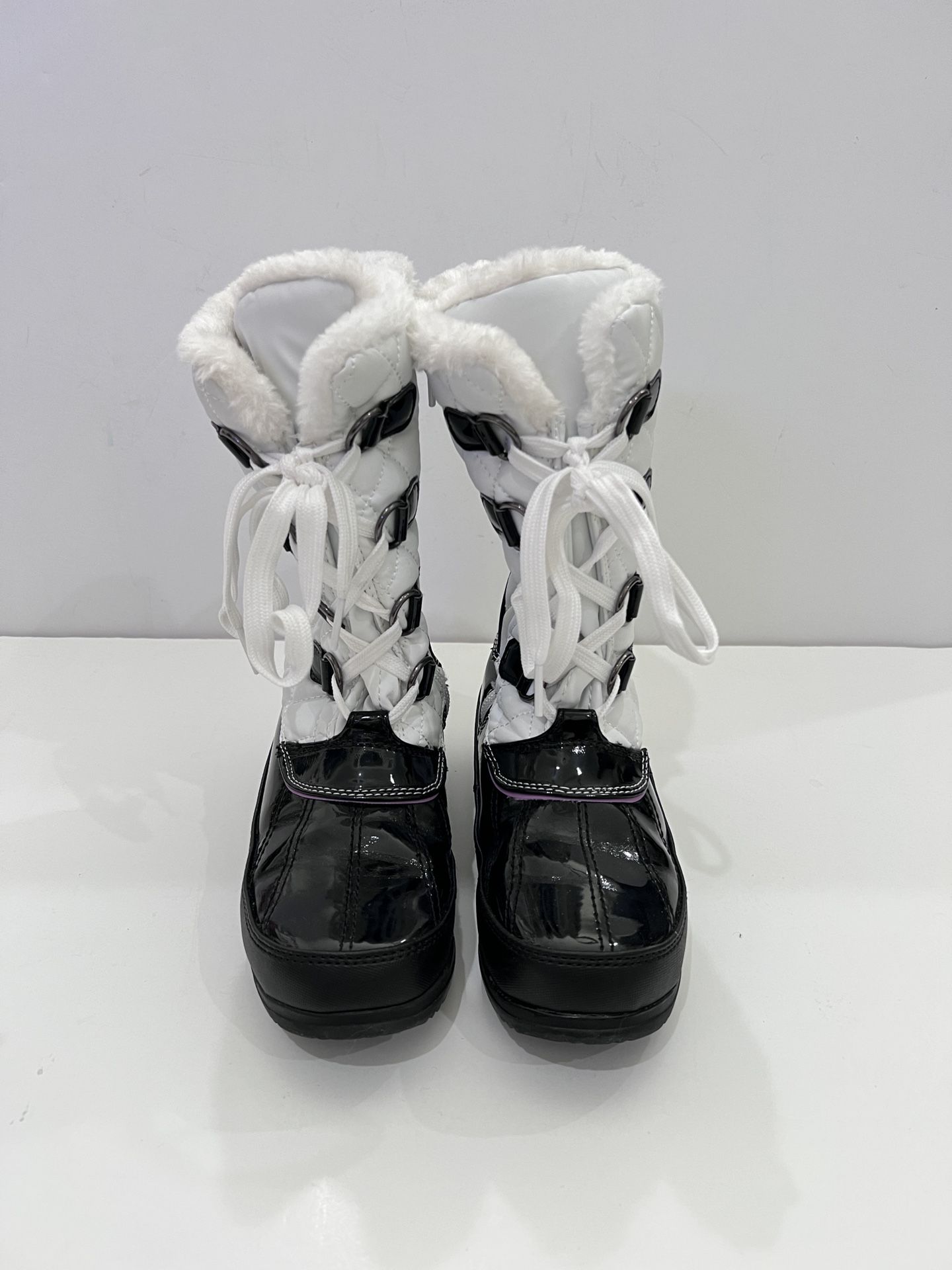 Katie K Tote’s Girl Snow Boots - Size 2