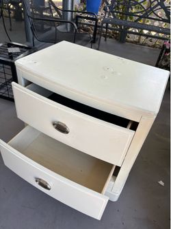Night stand table