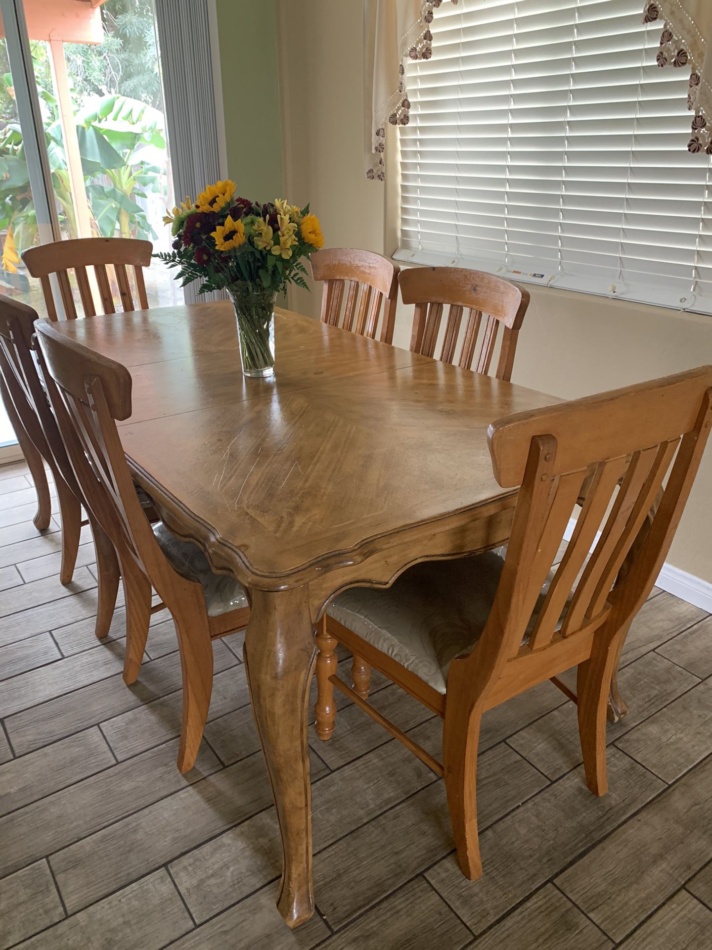Table with 6 comfy chairs $230 OBO