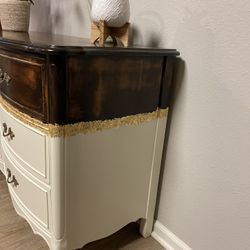 Buffet/ Dresser