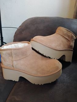 UGG Classic Ultra Mini New Heights Boots 