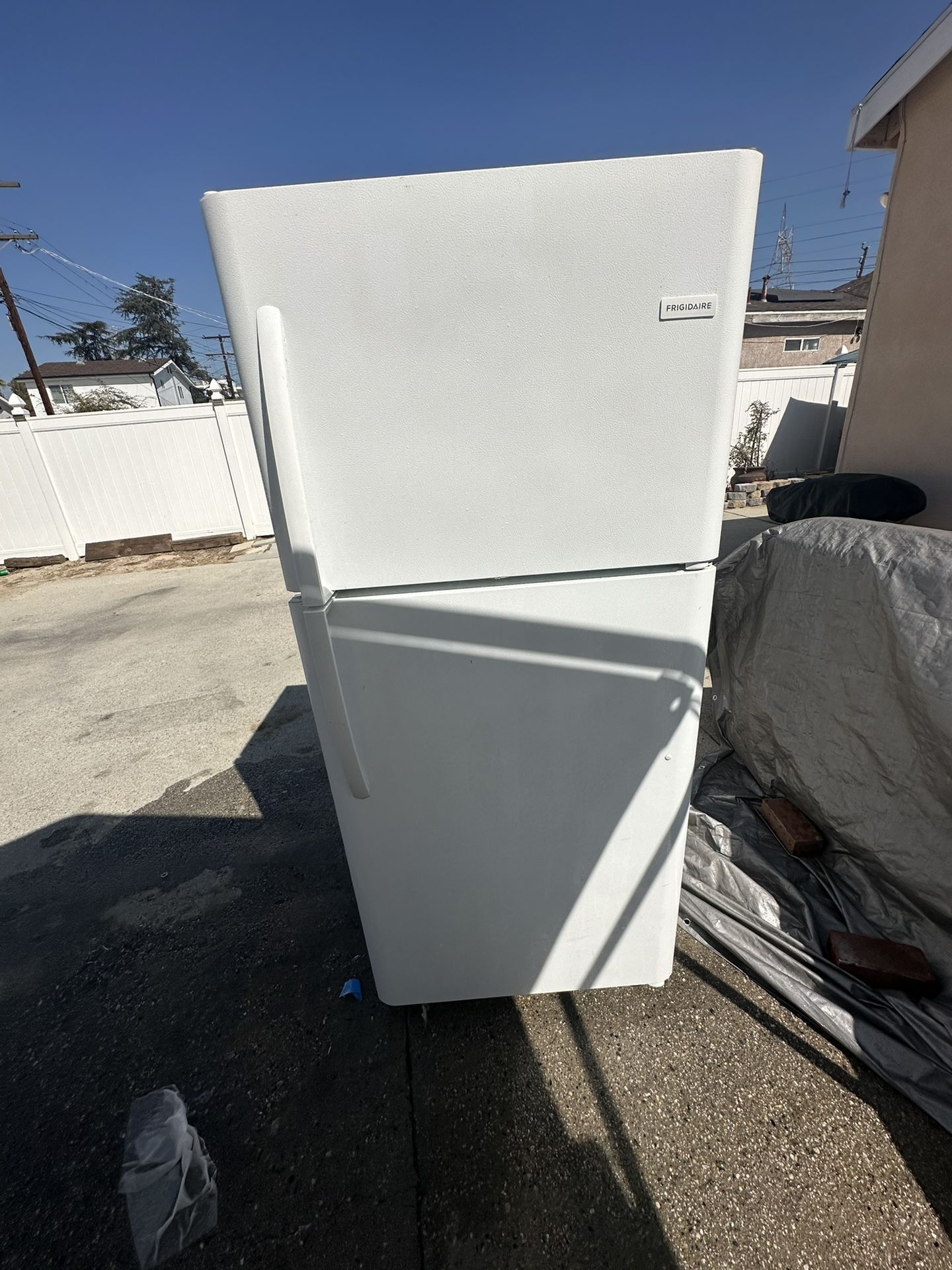 Frigidaire Refrigerator