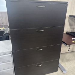 4-Drawer Filing Cabinet