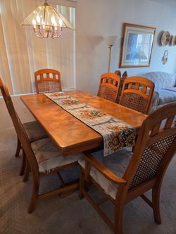 Dining room set