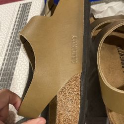 Birkenstock sandals size 10 10.5