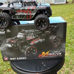 1:16  Little Giant 
