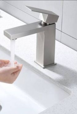 Luxury Bathroom Faucet Single Handle with15°angles spout,Pop Up Overflow Drain Stainless Steel in z Brushed Nickel