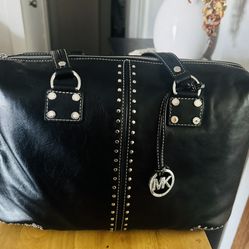 Michael Kors Weekend Bag