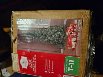 6ft christmas  tree