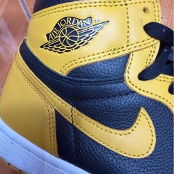 Air Jordan 1 High OG Pollen