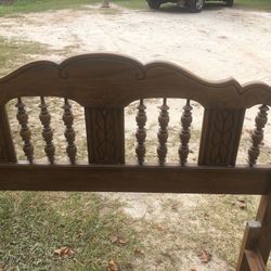 Antique bed /full /good Condition