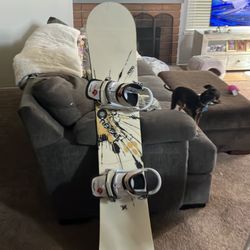 Nitro revolt snowboard like new