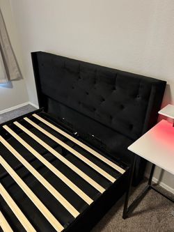 Queen Storage Bed Frame + Zinus Hybrid Mattress