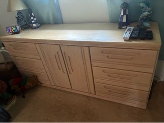 Bedroom set