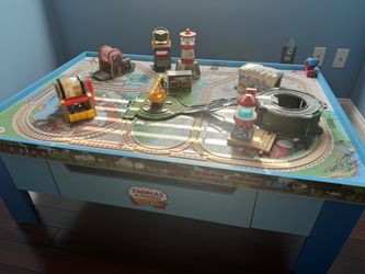 Thomas & Friends Wooden Railway Table Play Set