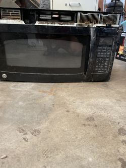 GE Adora Space Saver Microwave Oven 