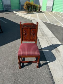 Set of 6 wood dining chairs