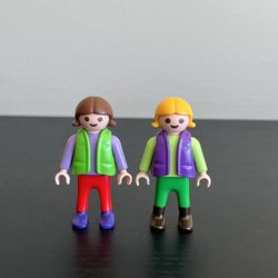 Playmobil Children Set Of 2 Girls Vintage 1990s Blonde Brown Hair Vests