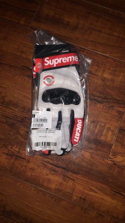 Supreme Gloves