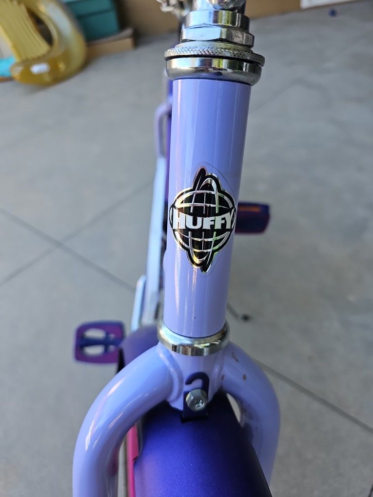 24 Inch Cruiser HUFFY Girls