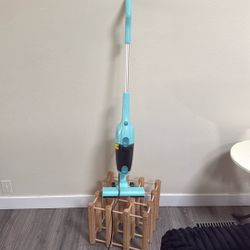 Teal High Suction Vacuum 