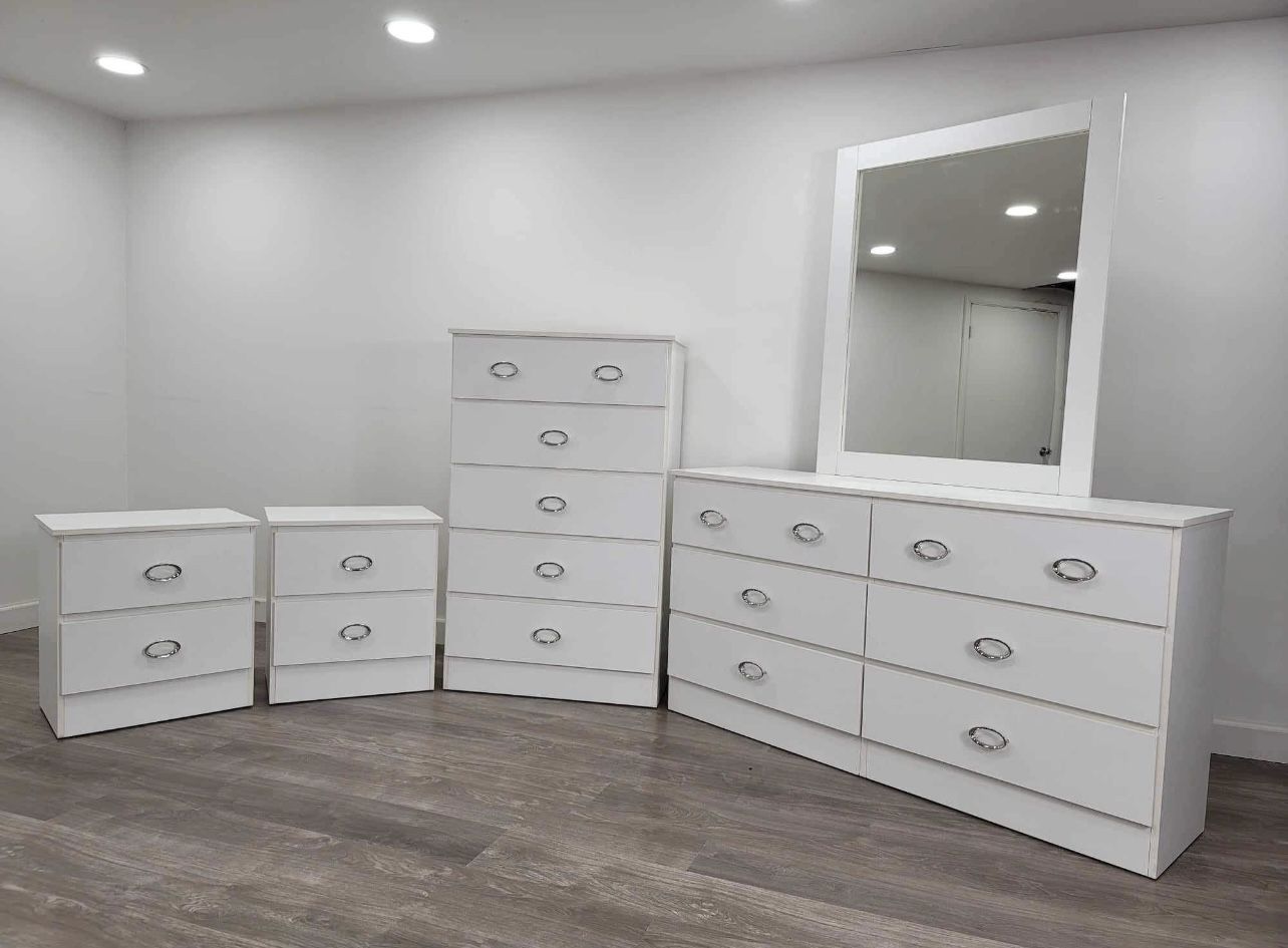 Dresser Whit Mirror, Chest And 2 Nightstands - Cómoda Con Espejo , Gavetero Y 2 Mesitas De Noche 