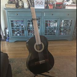 Black Lucero Guitar w/ Stand