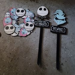 Halloween Nightmare B4 Xmas Wreath And Yard Signs *Firm Price