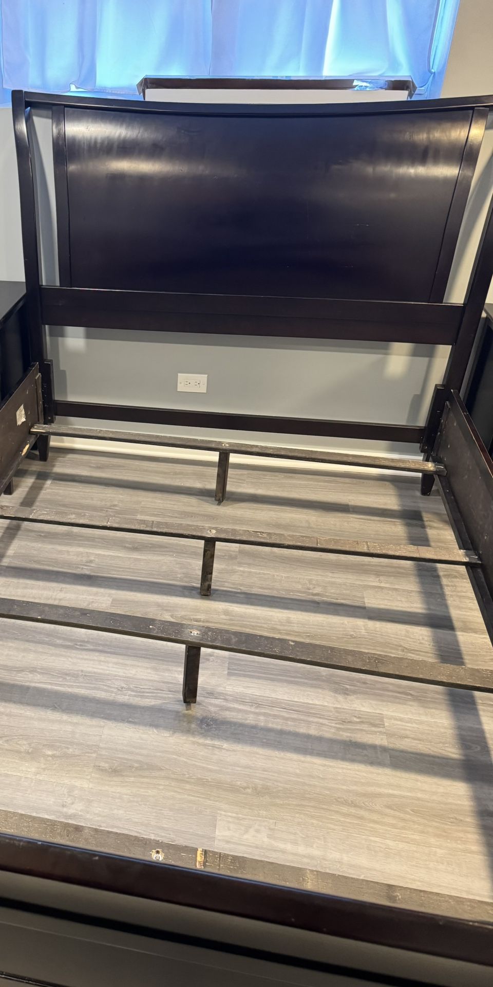Full Bed Size Queen