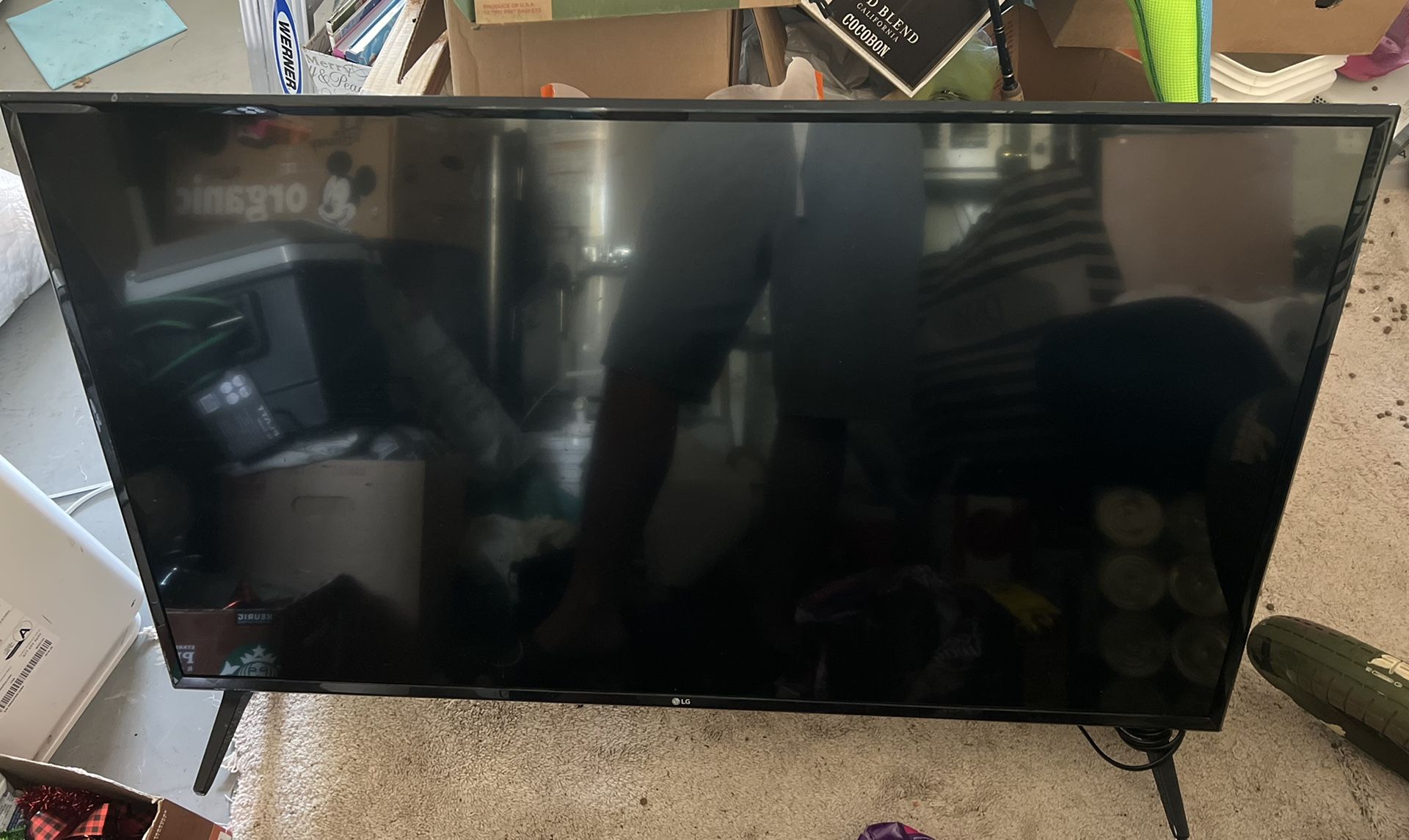 LG 50” TV