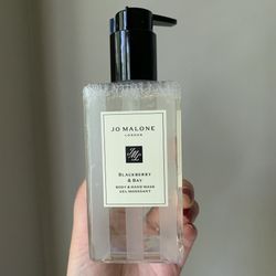New Jo Malone BLACKBERRY & BAY Body & Hand Wash - Size 8.5 Oz. / 250mL 