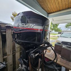 2005 225 HP Mercury Outboard EFI