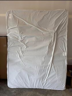 Queen Sealy Posturepedic Mattress