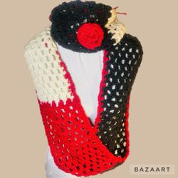 CRUELA DEVILLE SHIMMER CROCHET INFINITY SCARF W/ brooch Handmade Knit NEW
