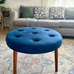 Ottoman Coffee Table In Tracy 