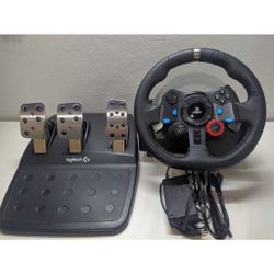 Steering wheel and pedal
