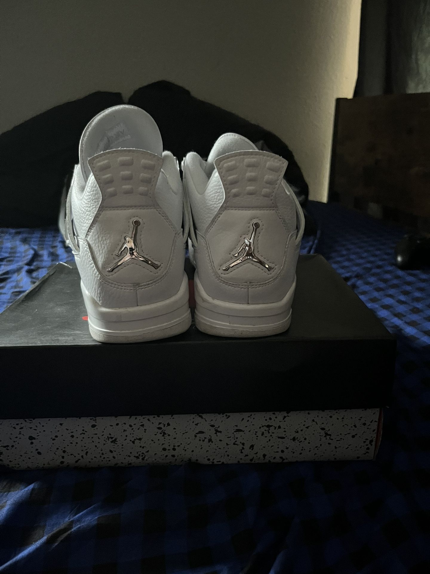 Jordan 4 Pure Moneys