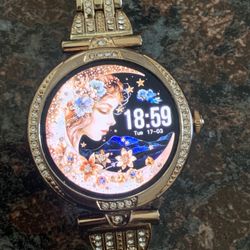 smart watch for women  + charger 