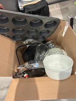 Miscellaneous kitchen items