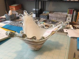 Glass bowl