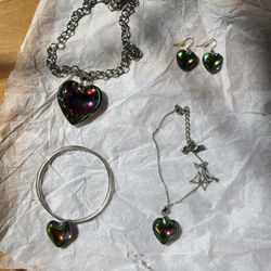4 Piece Jewelry- NEW