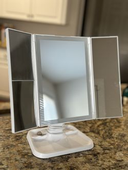Trifold Vanity Mirror