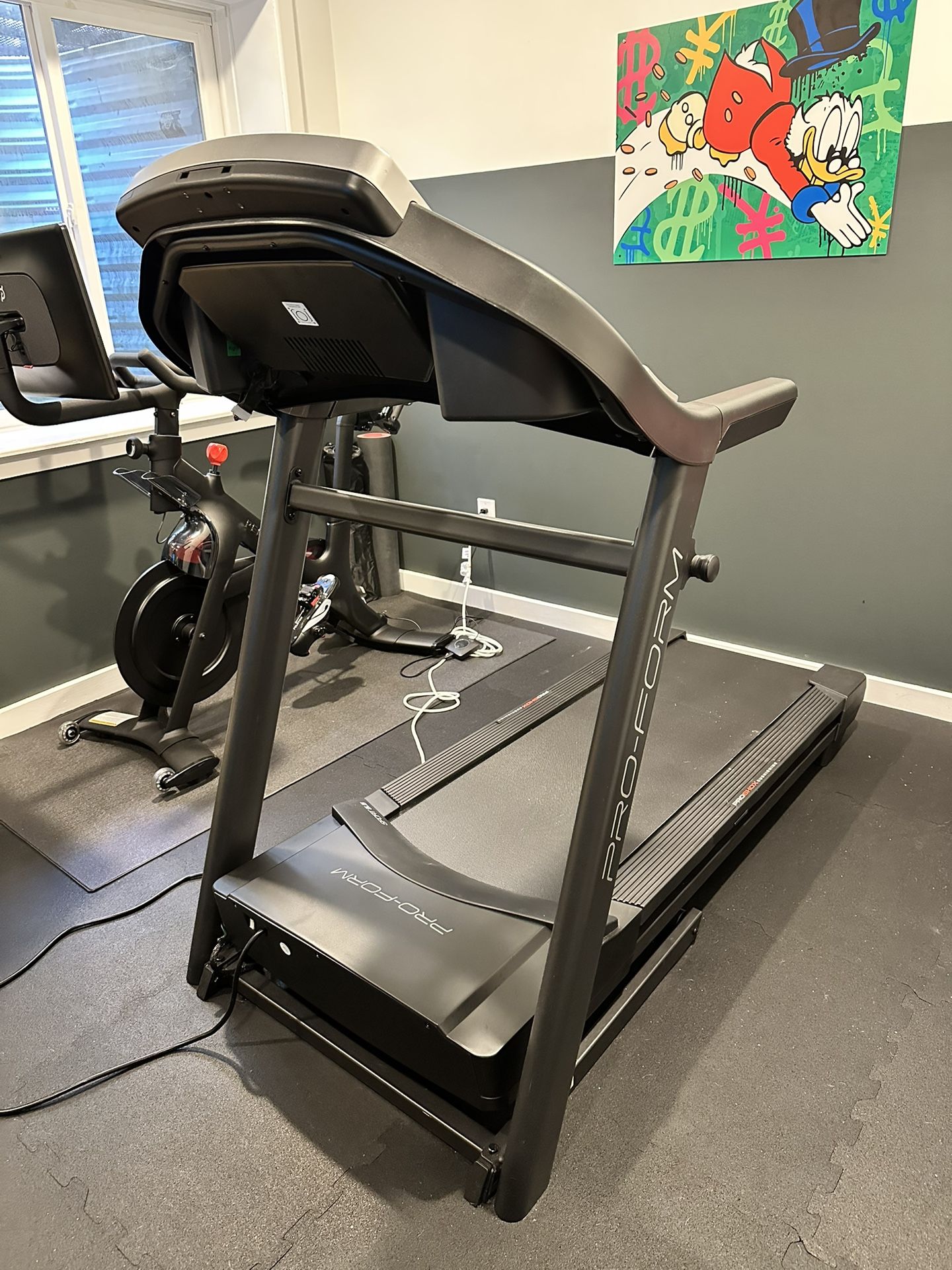 ProForm Sport 5.5 Treadmill – Like New, Barely Used