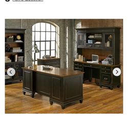 Nebraska Furniture desk set.