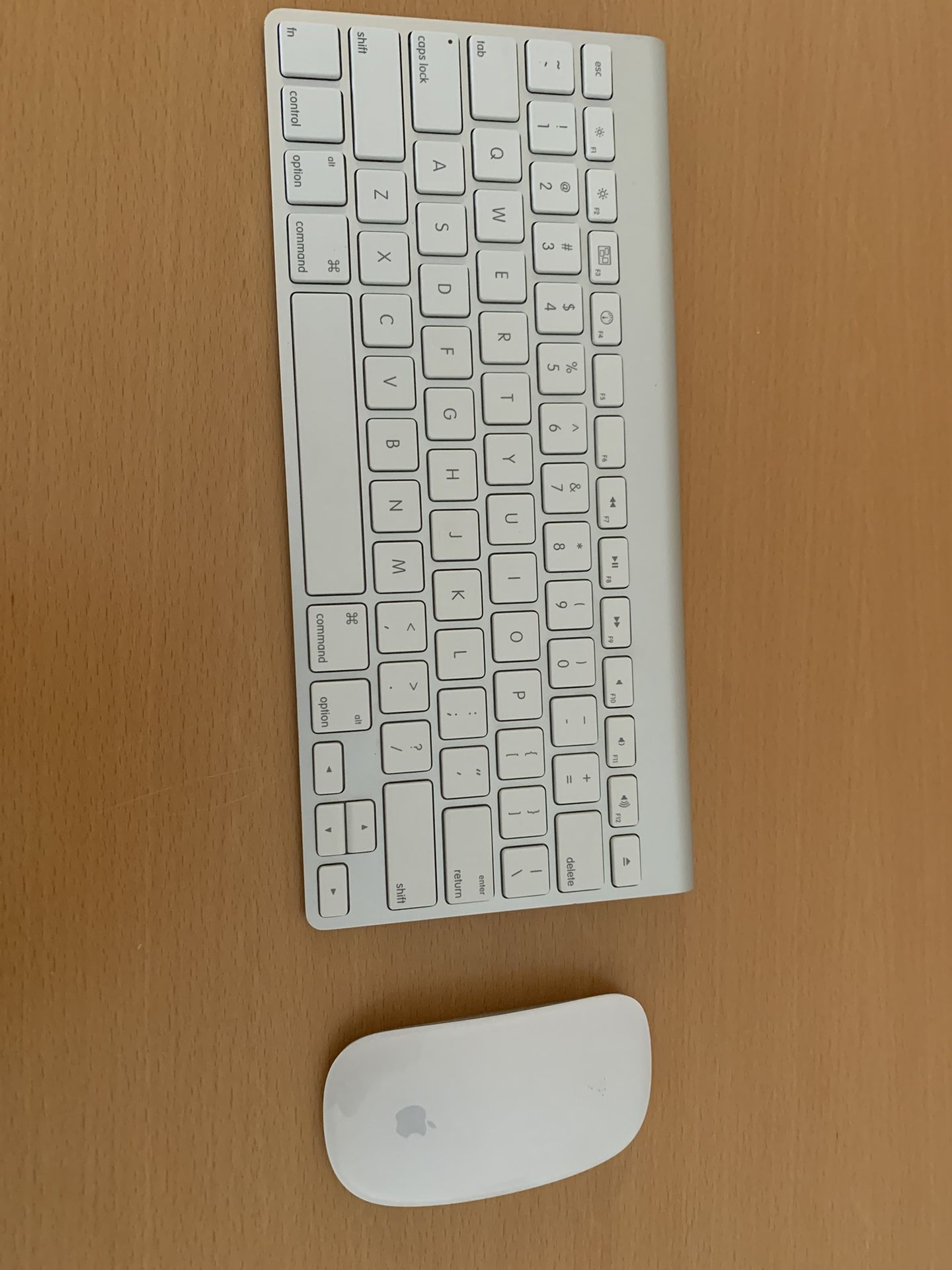 Apple Bluetooth Wireless Keyboard And Mouse Combo