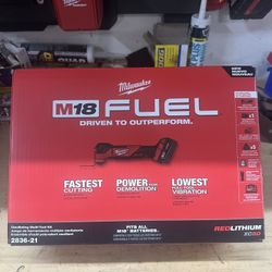 Milwaukee M18 Multitool Kit